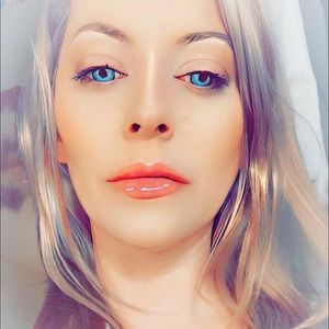 Meet your Posher, Jami